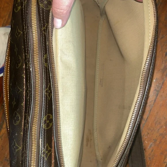 Louis Vuitton Reporter GM Monogram - Picture 12 of 14